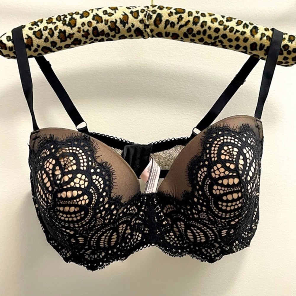VS Dream Angels Demi Bra - Picture 1 of 10